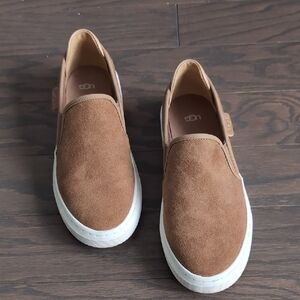 UGG Camel Slip On Sneakers Size 7